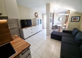 Nessebar Sky Apartment - Top location - 2 minutes to South Beach & South Park - 8 minutes to Old Town